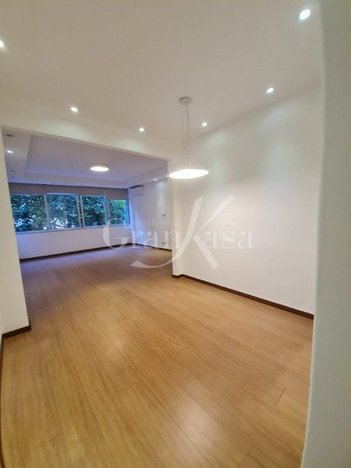 apartment em Avenida Rainha Elizabeth da Bélgica, Copacabana - Rio de Janeiro - RJ