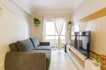 apartment em Rua Capitão Tenente Maris de Barros, Portão - Curitiba - PR