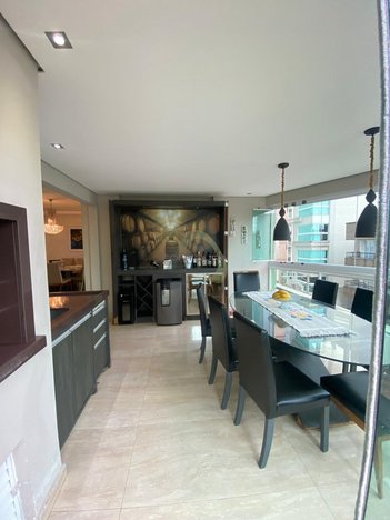 apartment em Rua 303, Meia Praia - Itapema - SC