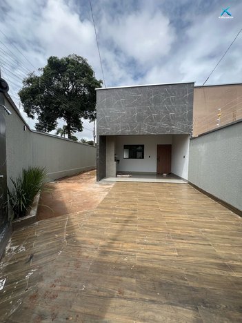 house em Avenida Aparecida, Setor Maysa - Trindade - GO