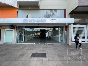 business em Avenida Júlio Borella, Centro - Marau - RS