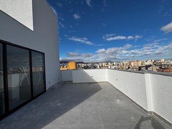 apartment em Rua Conselheiro Lafaiete, Sagrada Família - Belo Horizonte - MG
