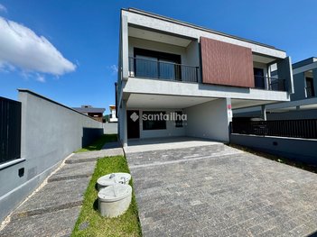 house em Rodovia Doutor Antônio Luiz Moura Gonzaga, Rio Tavares - Florianópolis - SC