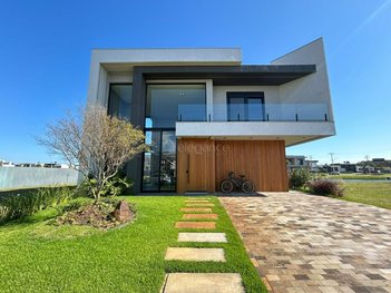 house em Rua Rio Camisas, Centro - Xangri-Lá - RS