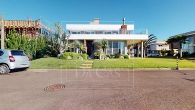 house em Avenida Paraguassu, Centro - Xangri-Lá - RS