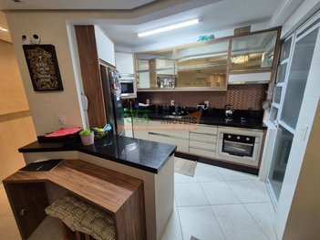 apartment em Avenida Buriti, Itacorubi - Florianópolis - SC