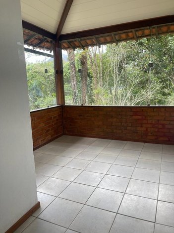 house em Rua Neuza Goulart Brizola, Itaipava - Petrópolis - RJ