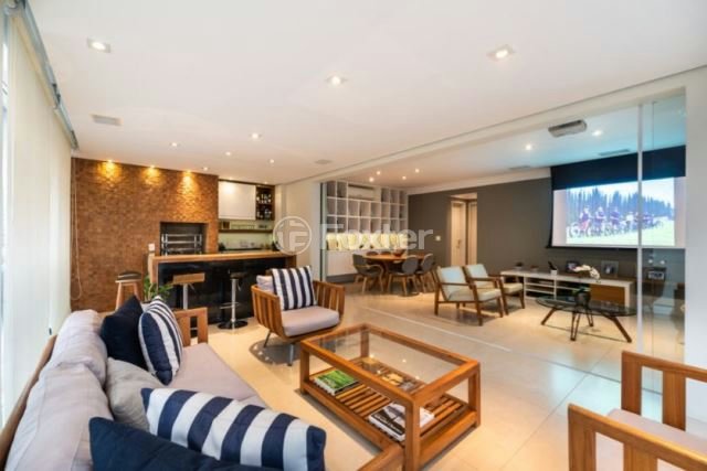 thumbnail_01 (15).jpg