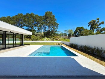 house em Avenida Juca Batista, Belém Novo - Porto Alegre - RS