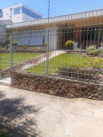 house em Comandante Gustavo Cramer, Jardim Lindóia - Porto Alegre - RS