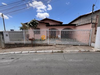 house em Rua Pará, Célvia - Vespasiano - MG