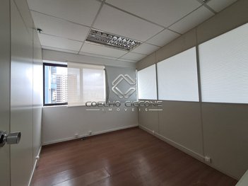 office em Avenida Senador Roberto Simonsen, Santo Antônio - São Caetano do Sul - SP