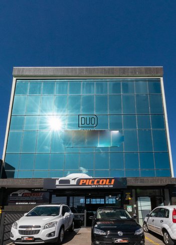 commercial_building em Avenida Ruben Bento Alves, São José - Caxias do Sul - RS