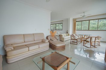 apartment em Rua Mário Ribeiro, Pitangueiras - Guarujá - SP