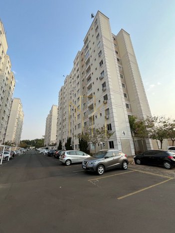 apartment em Avenida Oscarina Cunha Chaves, Patrimônio - Uberlândia - MG