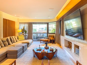 apartment em Avenida Bagé, Petrópolis - Porto Alegre - RS