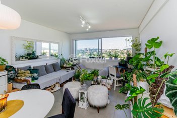 apartment em Rua São Marcos, Bom Jesus - Porto Alegre - RS
