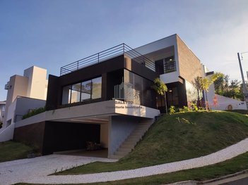 house em Rua João Ubiali, Chácaras Silvania - Valinhos - SP