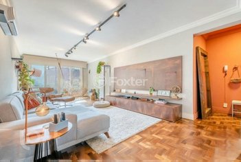 apartment em Rua Hilário Ribeiro, Moinhos de Vento - Porto Alegre - RS