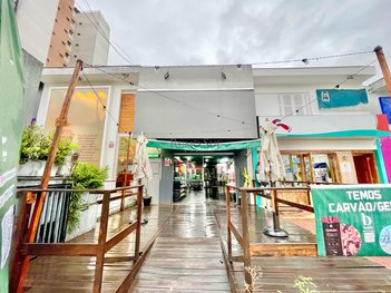 commercial_building em Rua Moliére, Vila Sofia - São Paulo - SP