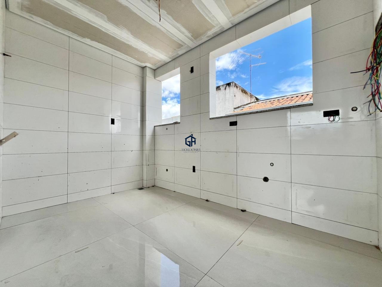 Apartamento com 2 quartos — Santa Mônica, Belo Horizonte
