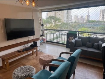 apartment em Rua Álvares de Azevedo, Vila Sofia - São Paulo - SP