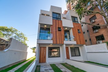house em Rua Doutor Pereira Neto, Tristeza - Porto Alegre - RS