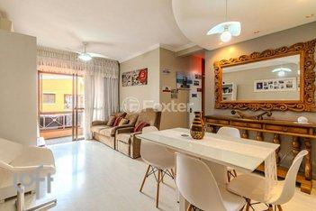 apartment em Rua Estácio de Sá, Chácara das Pedras - Porto Alegre - RS