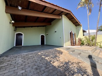 house em Rua Doutor Roberto Leoni, Nova Itatiba - Itatiba - SP