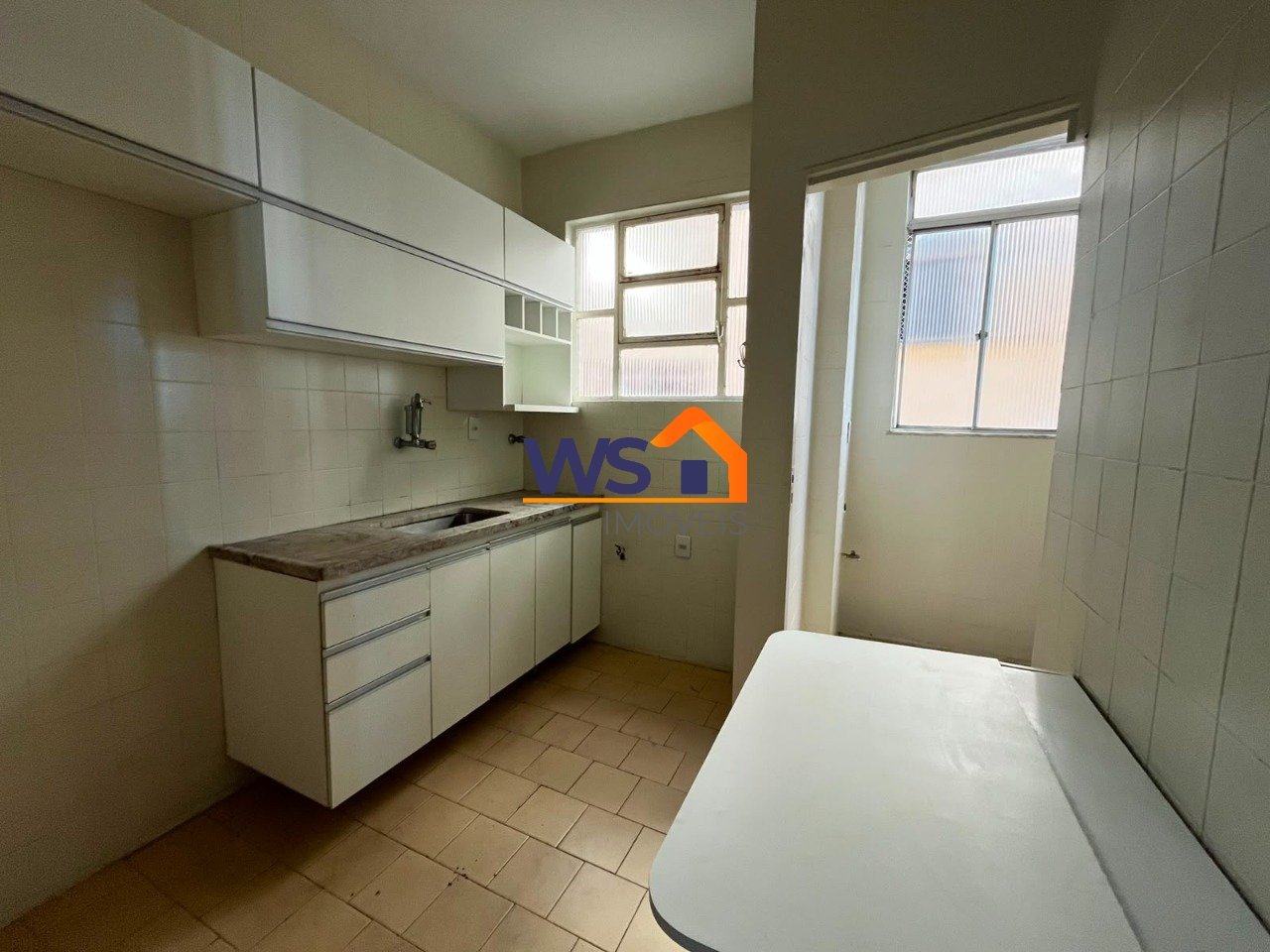 Apartamento com 3 quartos — Barroca, Belo Horizonte