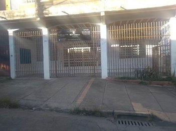 house em Avenida Fernão Dias, Jardim Laguna - Contagem - MG