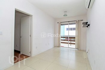 apartment em Rua Geraldo Souza Moreira, Passo da Areia - Porto Alegre - RS