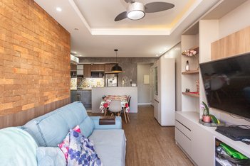 apartment em Rua Sílvio Silveira Soares, Camaquã - Porto Alegre - RS
