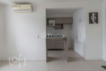 apartment em Rua Tenente Ary Tarrago, Jardim Itu - Porto Alegre - RS