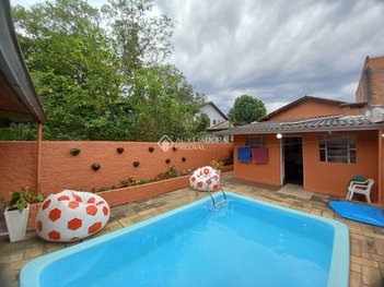 house em Rua Paulino Azurenha, Partenon - Porto Alegre - RS