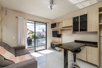 apartment em Rua Brigadeiro Franco, Centro - Curitiba - PR