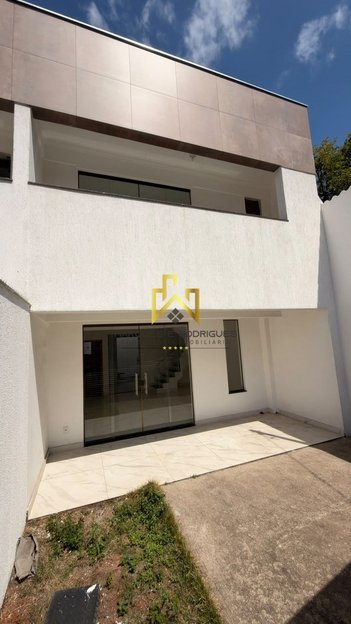 house em Praça Carmo Camilo Soares, Santa Amélia - Belo Horizonte - MG