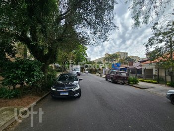 house em Rua Machado de Assis, Jardim Botânico - Porto Alegre - RS