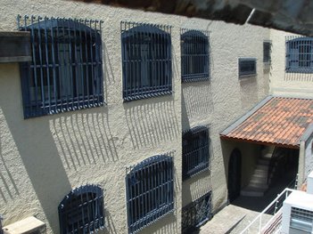 business em Cornélia, Água Branca - São Paulo - SP