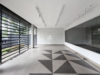 business em Rua Luiz Parigot de Souza, Portão - Curitiba - PR