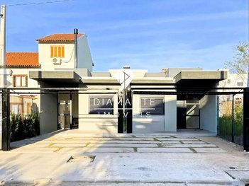 house em Rua Hilário Gonçalves Pinha, Hípica - Porto Alegre - RS