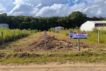 land_lot em Rua Santa Cruz, Cachoeira - São José dos Pinhais - PR