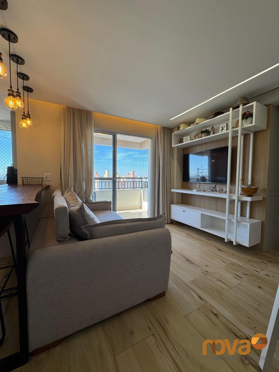 Apt Res Praça Sudoeste 1504B foto 2