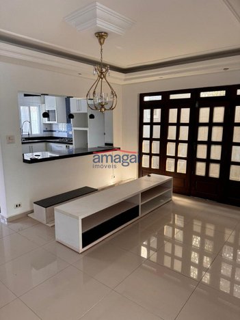 house em Avenida Bruno Decaria, Parque Brasil - Jacareí - SP