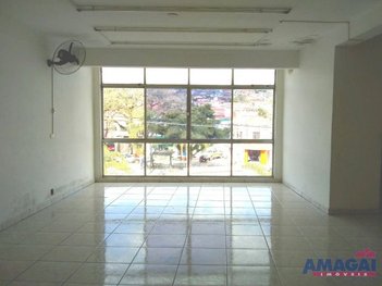 commercial_building em Praça Conde Frontin, Centro - Jacareí - SP