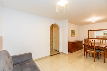 house em Rua General Theodorico Gonçalves Guimarães, Xaxim - Curitiba - PR