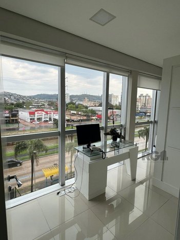 office em Avenida Ipiranga, Jardim Carvalho - Porto Alegre - RS