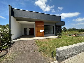 house em Rua Santa Clara, Beira Rio - Dois Irmãos - RS