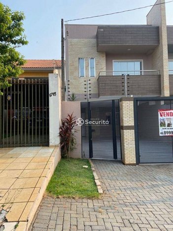 house em Rua Capitão Leônidas Marques, Pacaembu - Cascavel - PR