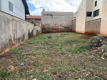 land_lot em Rua Lourdes Martins Martinelli, Jardim Oriente - Londrina - PR